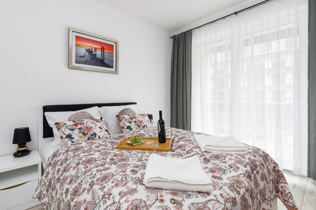 Wellness Resort Apartments Dziwnow Riverfront By Noclegi Renters المظهر الخارجي الصورة