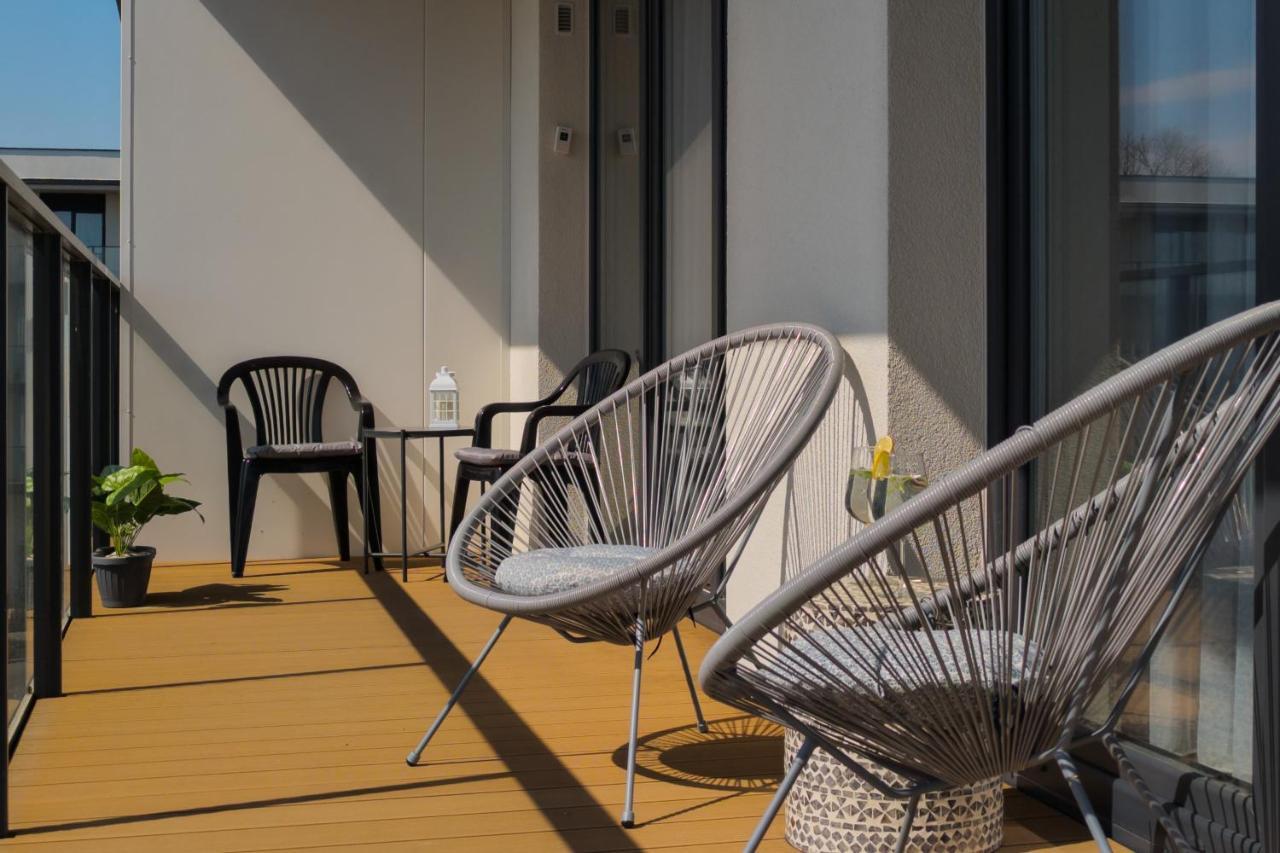 Wellness Resort Apartments Dziwnow Riverfront By Noclegi Renters المظهر الخارجي الصورة